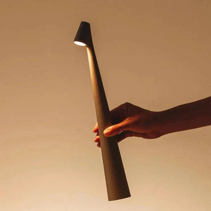 Zuri | minimalistische LED tafellamp